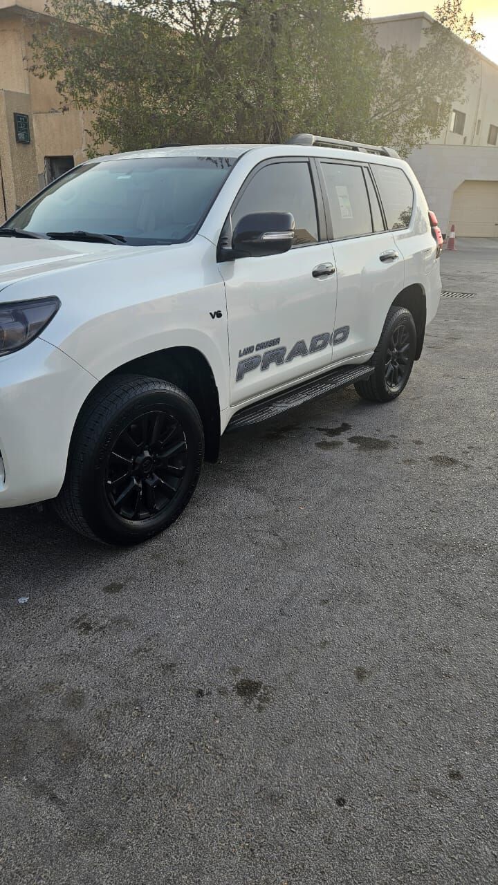 Al Malaz, Vehicles, Cars & Trucks , SAR 127500,  Toyota Land Cruiser Prado,  2020,  Automatic,  89000 KM,  Toyota PRADO  V6 For SALE