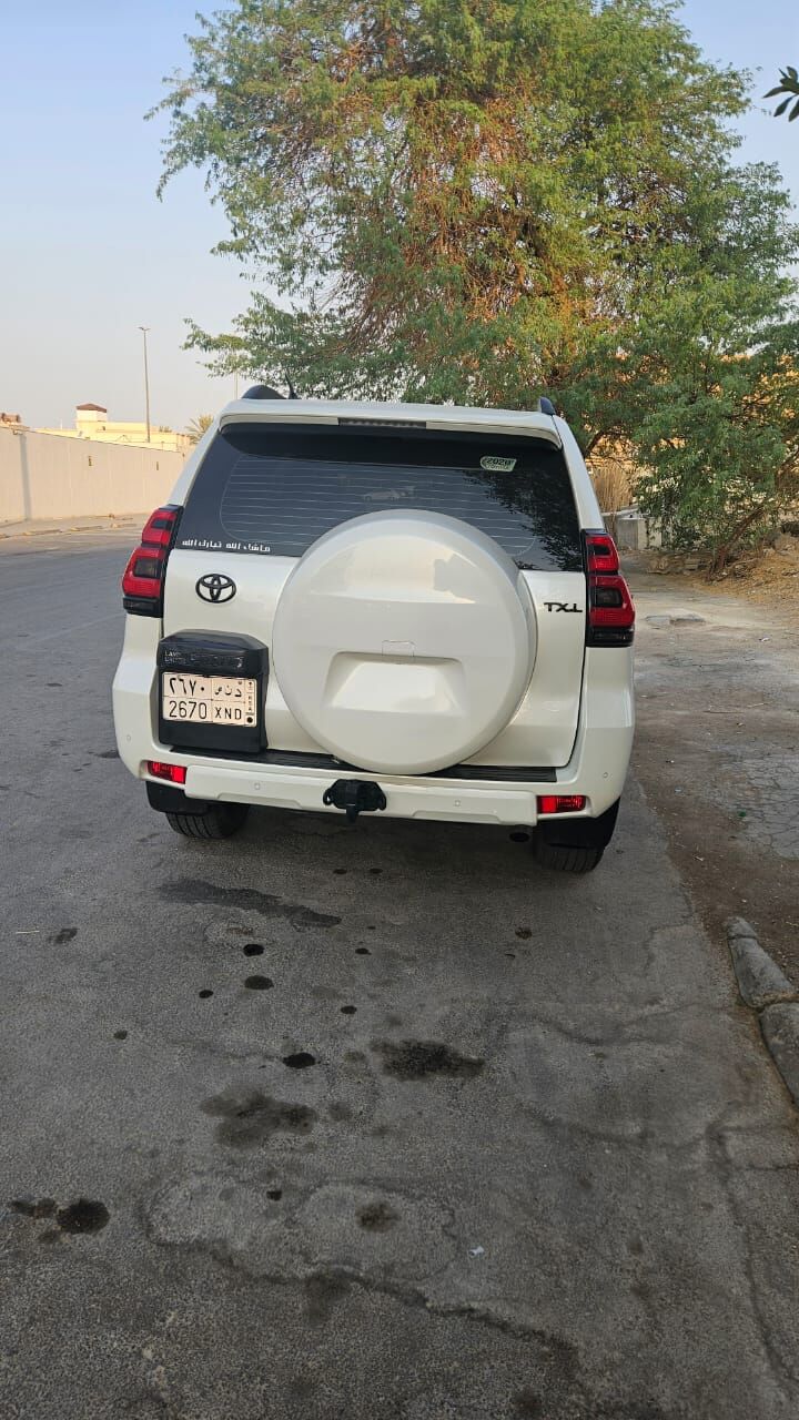 Al Malaz, Vehicles, Cars & Trucks , SAR 127500,  Toyota Land Cruiser Prado,  2020,  Automatic,  89000 KM,  Toyota PRADO  V6 For SALE