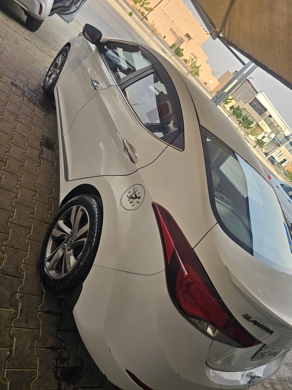 Baish, Vehicles, Cars & Trucks , SAR 200,  Hyundai Elantra,  2012,  Automatic,  156000 KM,   White Color For Sale In Good Condition And Well Maintained In City BAISH
