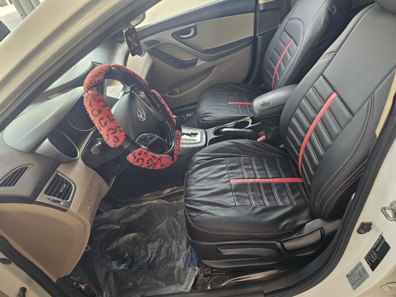 Baish, Vehicles, Cars & Trucks , SAR 200,  Hyundai Elantra,  2012,  Automatic,  156000 KM,   White Color For Sale In Good Condition And Well Maintained In City BAISH
