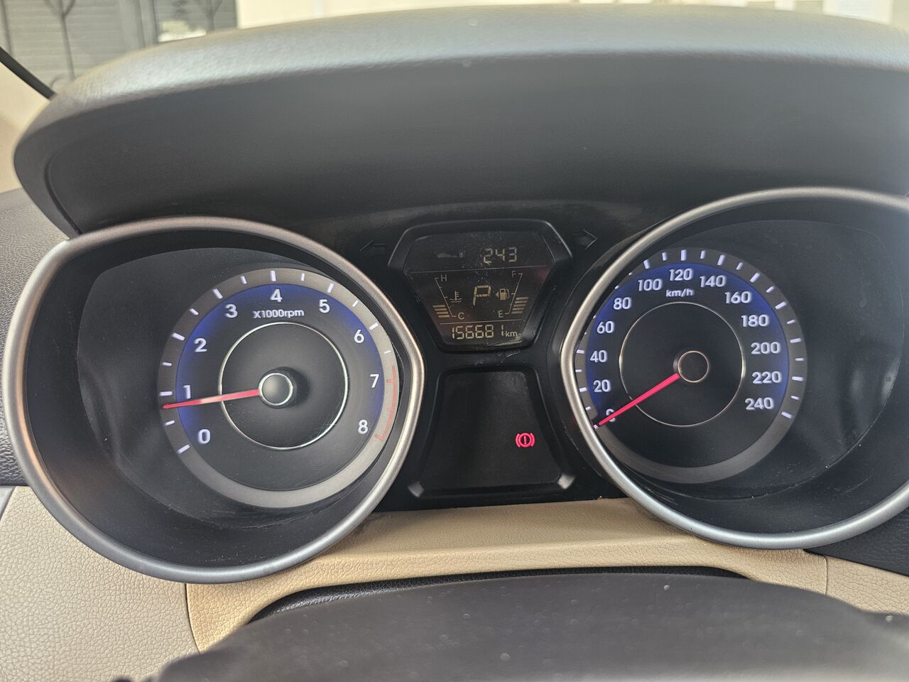Baish, Vehicles, Cars & Trucks , SAR 200,  Hyundai Elantra,  2012,  Automatic,  156000 KM,   White Color For Sale In Good Condition And Well Maintained In City BAISH