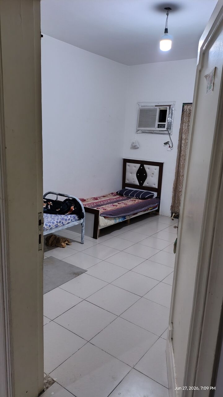 Jeddah, Bedspace For Rent, SAR 450/month,  Bed Space Available In One Single Room