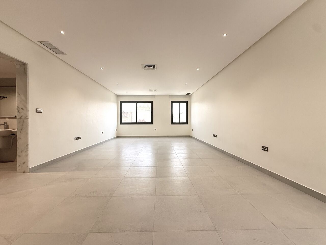 Mishref, Apartments, Flats, Houses & Villas, KWD 950/month,  4 BR,  West Mishref - Big 4 Master Bedrooms Floor With Terrace