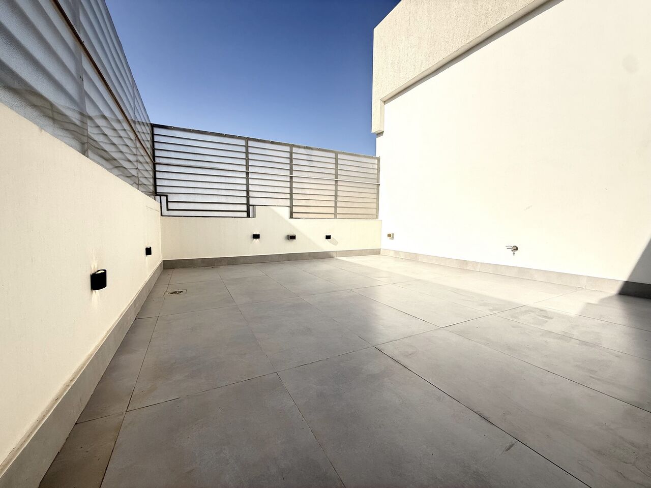Mishref, Apartments, Flats, Houses & Villas, KWD 950/month,  4 BR,  West Mishref - Big 4 Master Bedrooms Floor With Terrace