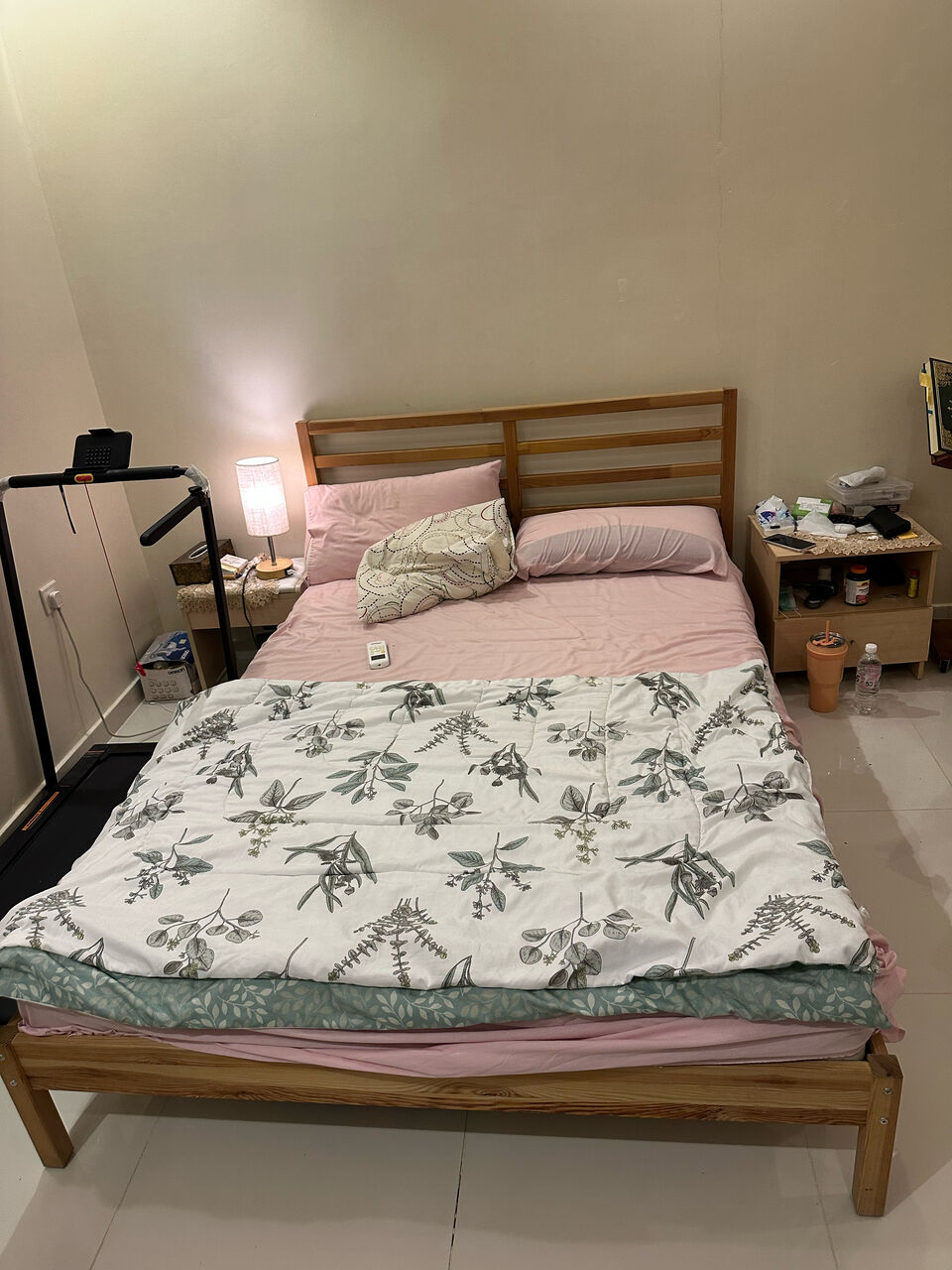 Al Rehab, Furniture, SAR 1000,  Bedroom Set - (Bed , Wardrobe, Dressing Table , 2 Lamp Tables)