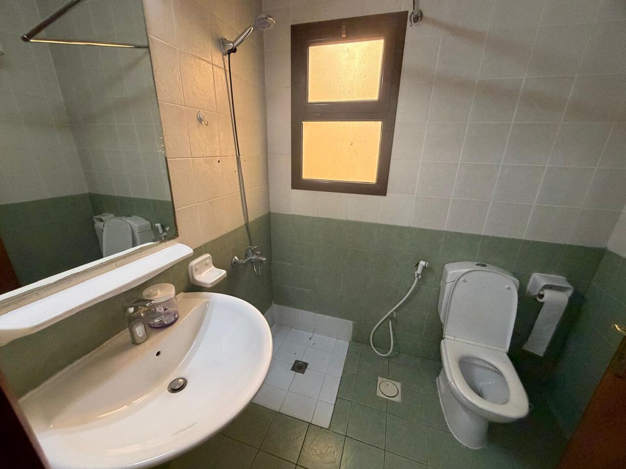 Adliya, Apartments, Flats, Houses & Villas, BHD 250/month,  Furnished,  1 BR,  1BHK / BD 250/ FULLY FURNISHED/ WITH BALCONY/ WITH EWA