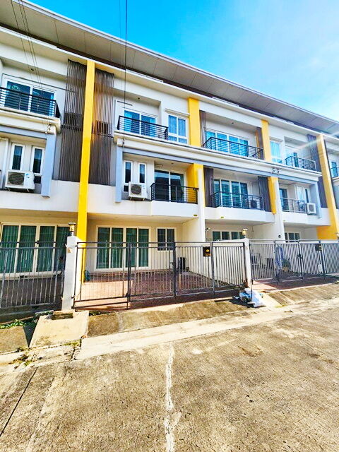 Bangkok, Villas, THB 24998,  22 Sq. Feet,  ให้เช่าโฮมออฟฟิศ 3 ชั้น 232ตรม. พร้อมอยู