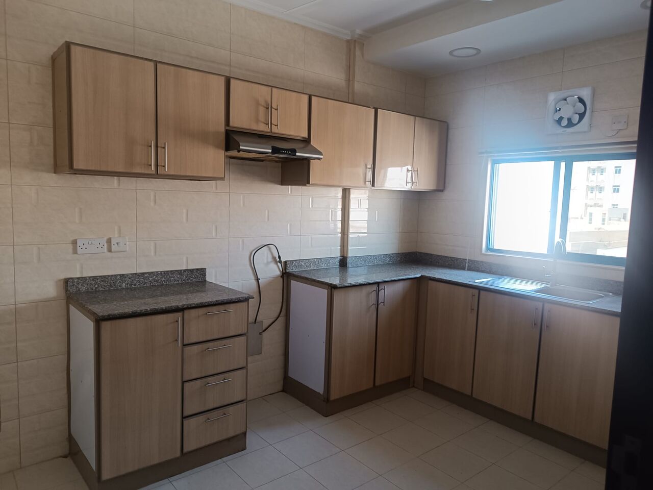 Adliya, Apartments, Flats, Houses & Villas, BHD 220/month,  2 BR,  2 BHK/ Semi Furnished/ AC Provided/ Without EWA /Rent 220 BD
