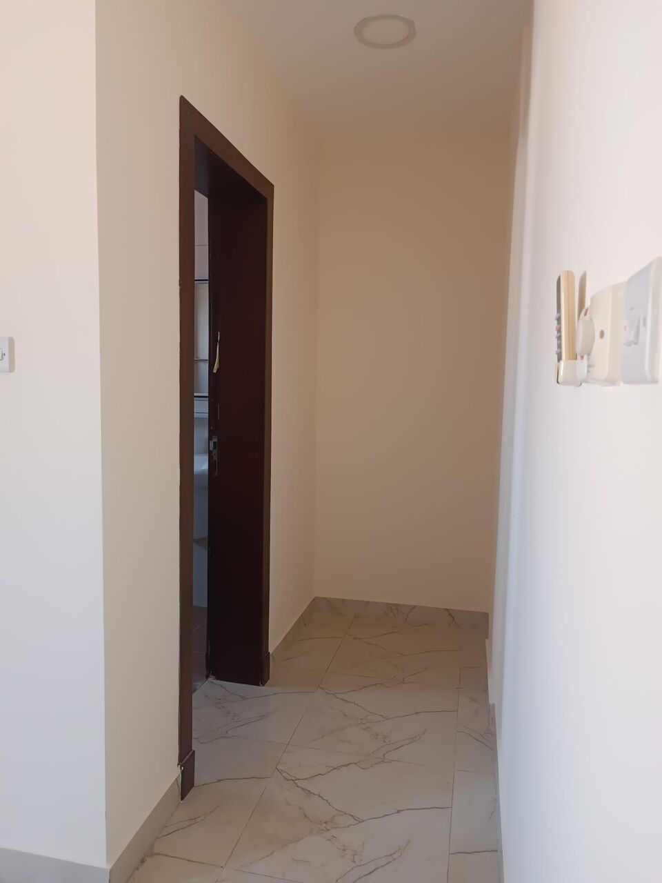 Adliya, Apartments, Flats, Houses & Villas, BHD 220/month,  2 BR,  2 BHK/ Semi Furnished/ AC Provided/ Without EWA /Rent 220 BD