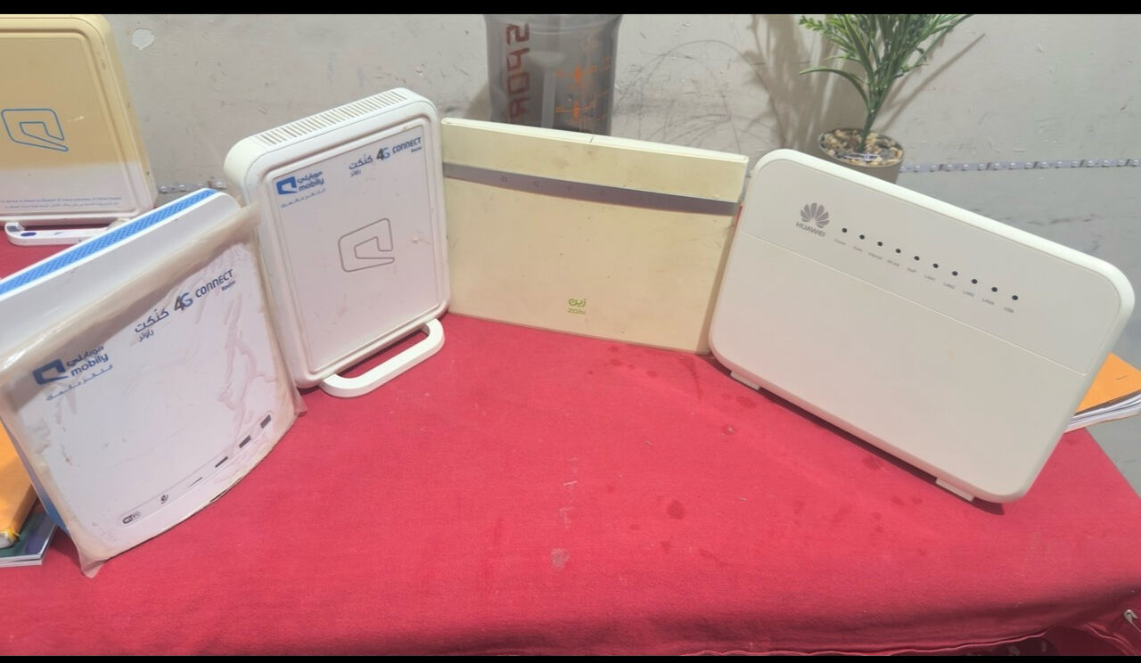 Yanbu, Computers, SAR 60,  For Sale Modems Mobily4G And Zain 4G And Huawei Acces Point Extender