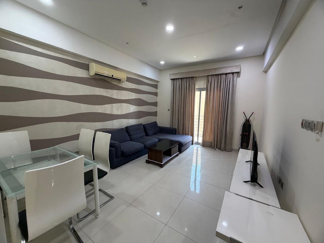 Adliya, Apartments, Flats, Houses & Villas, BHD 320/month,  Furnished,  2 BR,  2 BHK Fully Furnished With EWA/ Adliya/ Rent 320 BD With 3 Bathrooms & Balcony