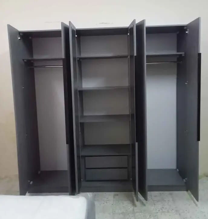 Jeddah, Furniture, SAR 5,  Luxury Bedroom Set With 6-Door Wardrobe & Double Bed