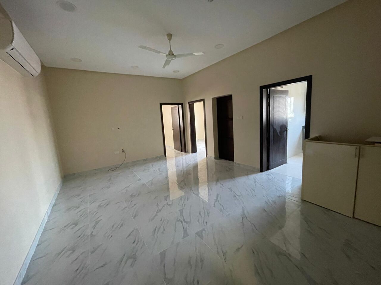 Adliya, Apartments, Flats, Houses & Villas, BHD 230/month,  2 BR,  2 Bedroom In Adliya Without Ewa Near Andalus Garden
