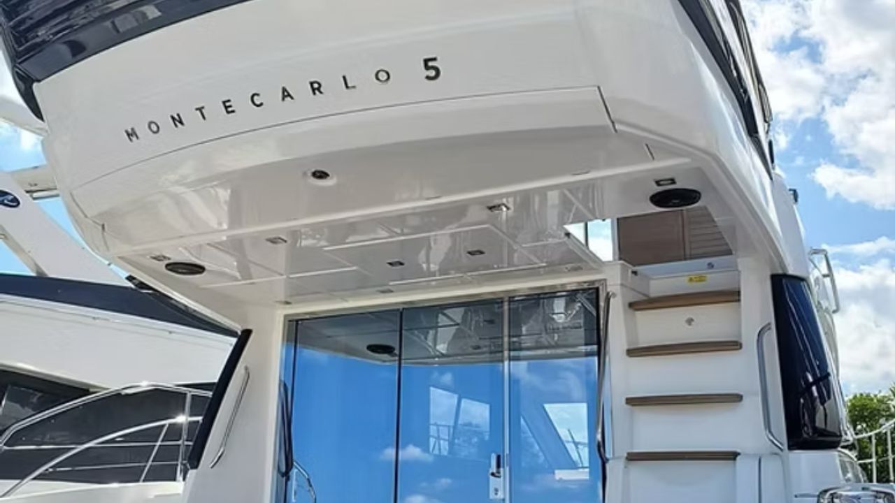 New York, Automotive, Island Marine Glass Replacement Services In The Bahamas