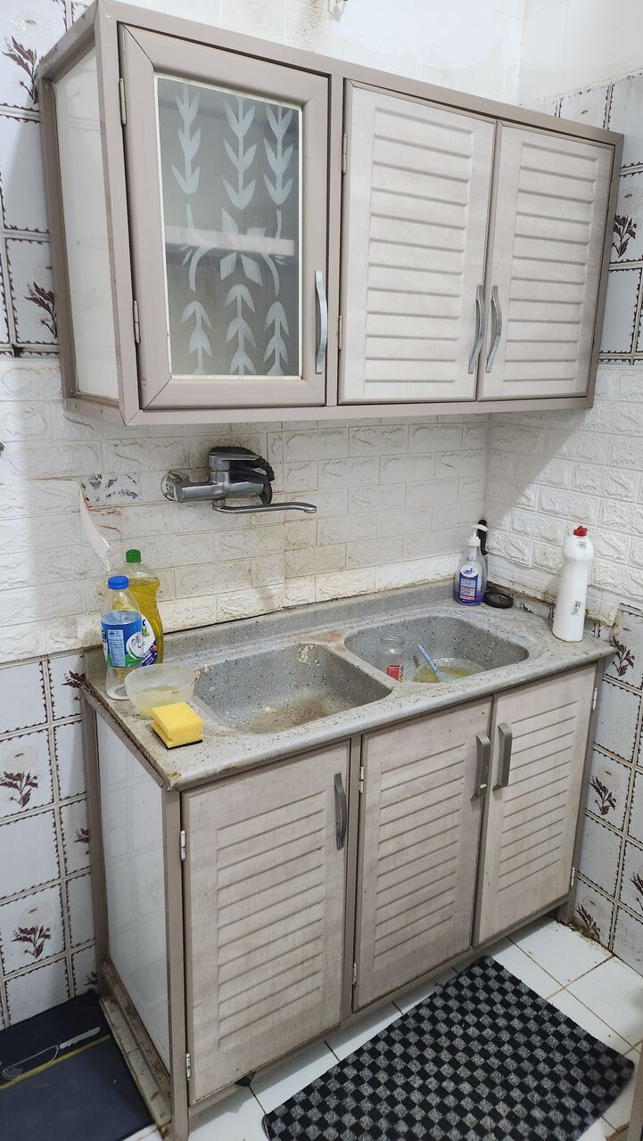 Riyadh, Furniture, SAR 900,  Selling Kitchen Cabinets
