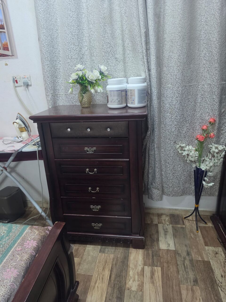 Al Wizarat, Furniture, SAR 500,  Bed Room Set For Sale (King Size Bed, Almira, Dressing Table, Side Table, Big Table)