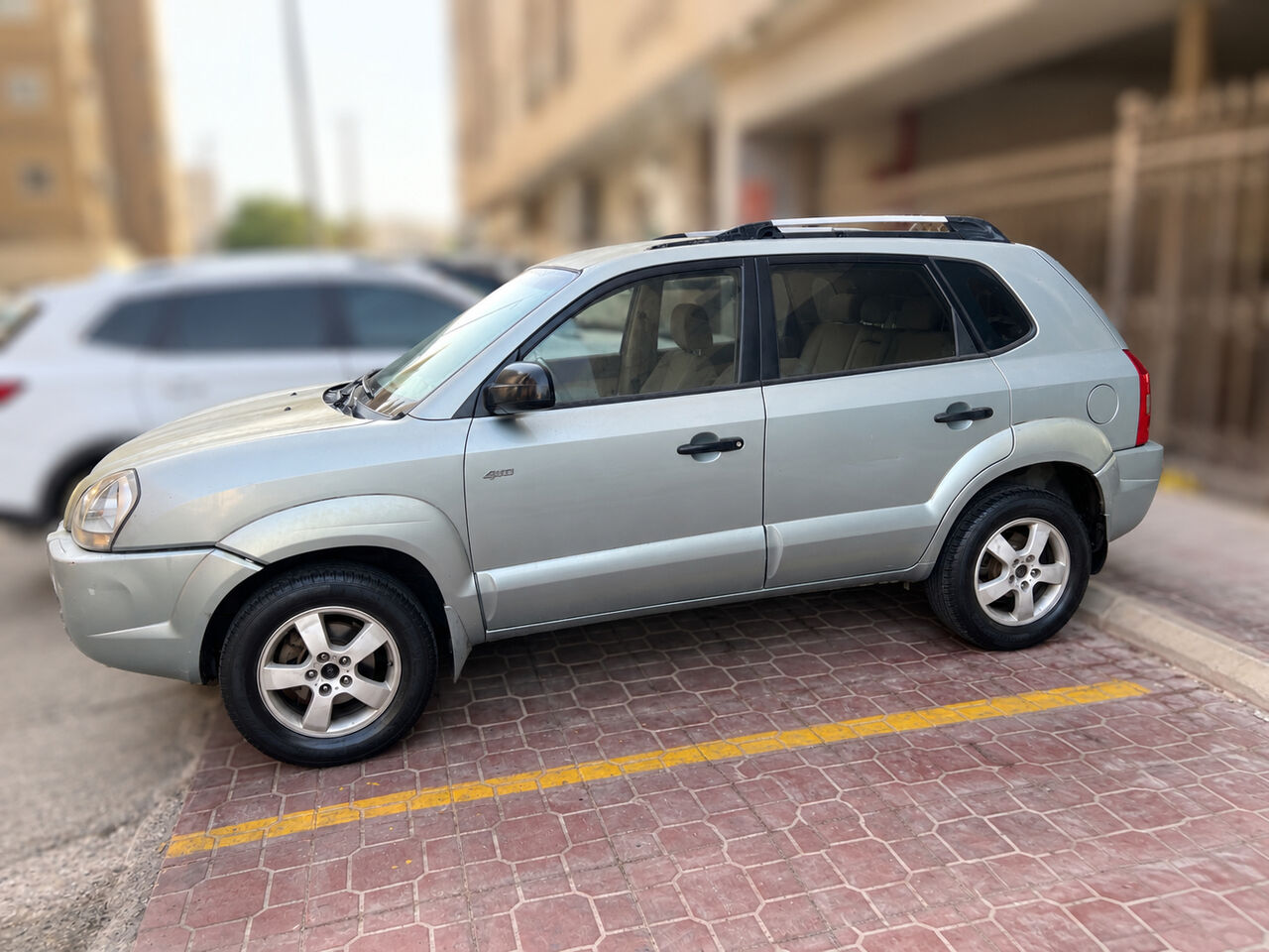 Jeddah, Vehicles, Cars & Trucks , SAR 10000,  Hyundai Tucson,  2007,  Automatic,  260000 KM,   ( Model) In 10,000 SAR