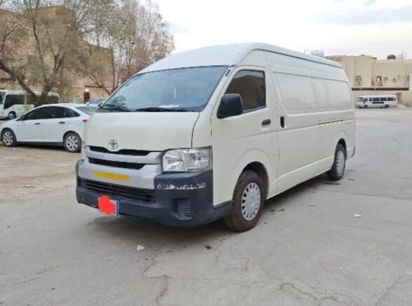 Riyadh, Vehicles, Cars & Trucks , SAR 60000,  Toyota Hi-Ace,  2016,  334000 KM,  Good Conditions Hi Ace  / Roof