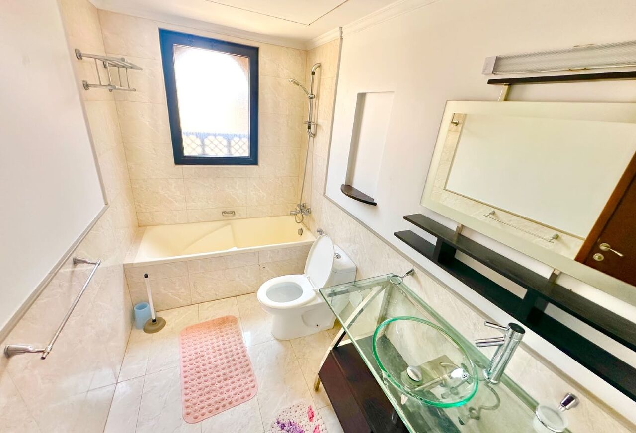 Manama, Villas, BHD 1000,  FAMILY FRIENDLY| BEACH VIEW| INCLUSIVE| BALCONY
