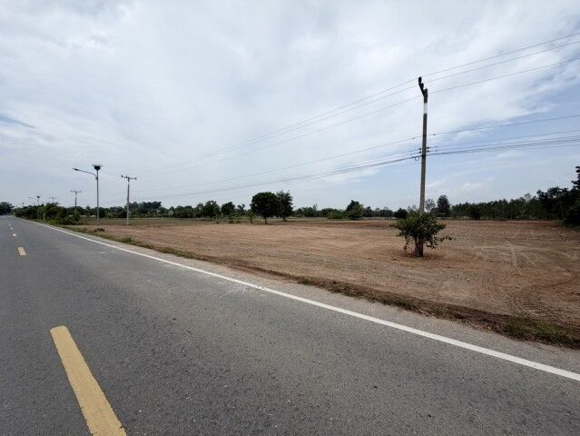 Bangkok, Real Estate For Sale, THB 499000,  6 BR,  400 Sq. Feet,  ด่วน.. ที่ดินติดถนนลาดยาง 4.99แสน/ไร่ ใก