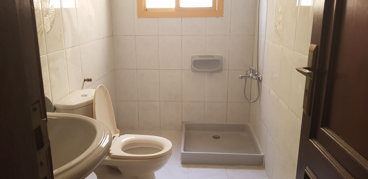 Manama, Apartments, Flats, Houses & Villas, BHD 190/month,  2 BR,  2BHK Semi  Furnished Flat For Rent In Um Al Hassam