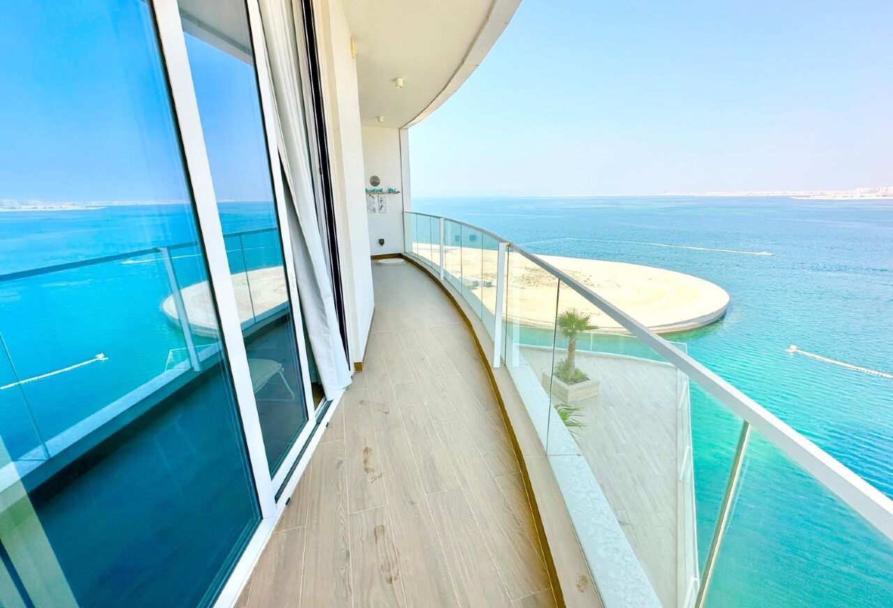 Manama, Apartments, Flats, Houses & Villas, BHD 500/month,  1 BR,  SEA VIEW| BALCONY| BEACH ACCESS| PREMIUM FACILITY