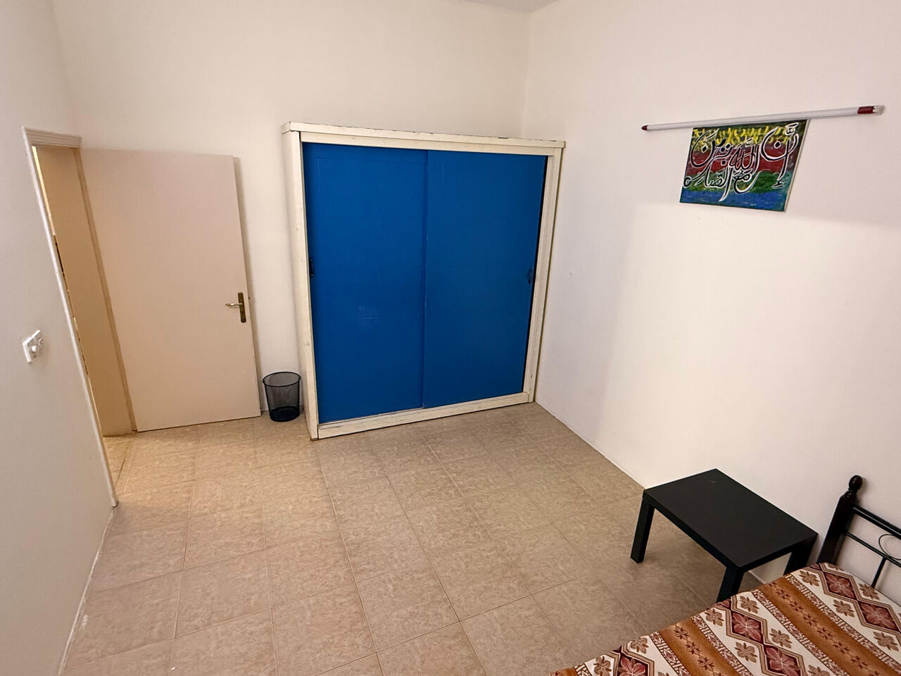 Muharraq, Rooms for Rent, BHD 100/month,  Furnished Room With Ewa Availabe For Ladeis