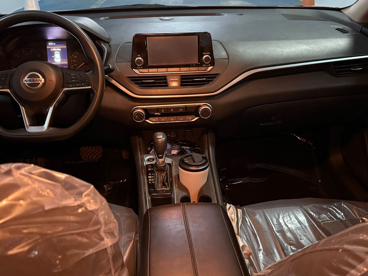 Manama, Vehicles, Cars & Trucks , BHD 4800,  Nissan Altima,  2020,  Automatic,  96000 KM,     For Sale (32015689)