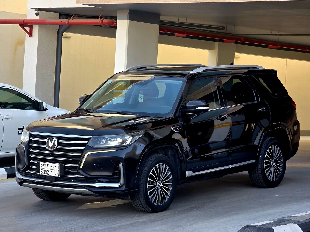 Dammam, Vehicles, Cars & Trucks , SAR 39000,  Changan CS95,  2020,  Automatic,  146000 KM,  Platinum.  Perfect Condition