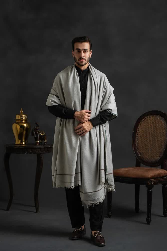 Lahore, Clothing & Accessories, Sarwat Shawls