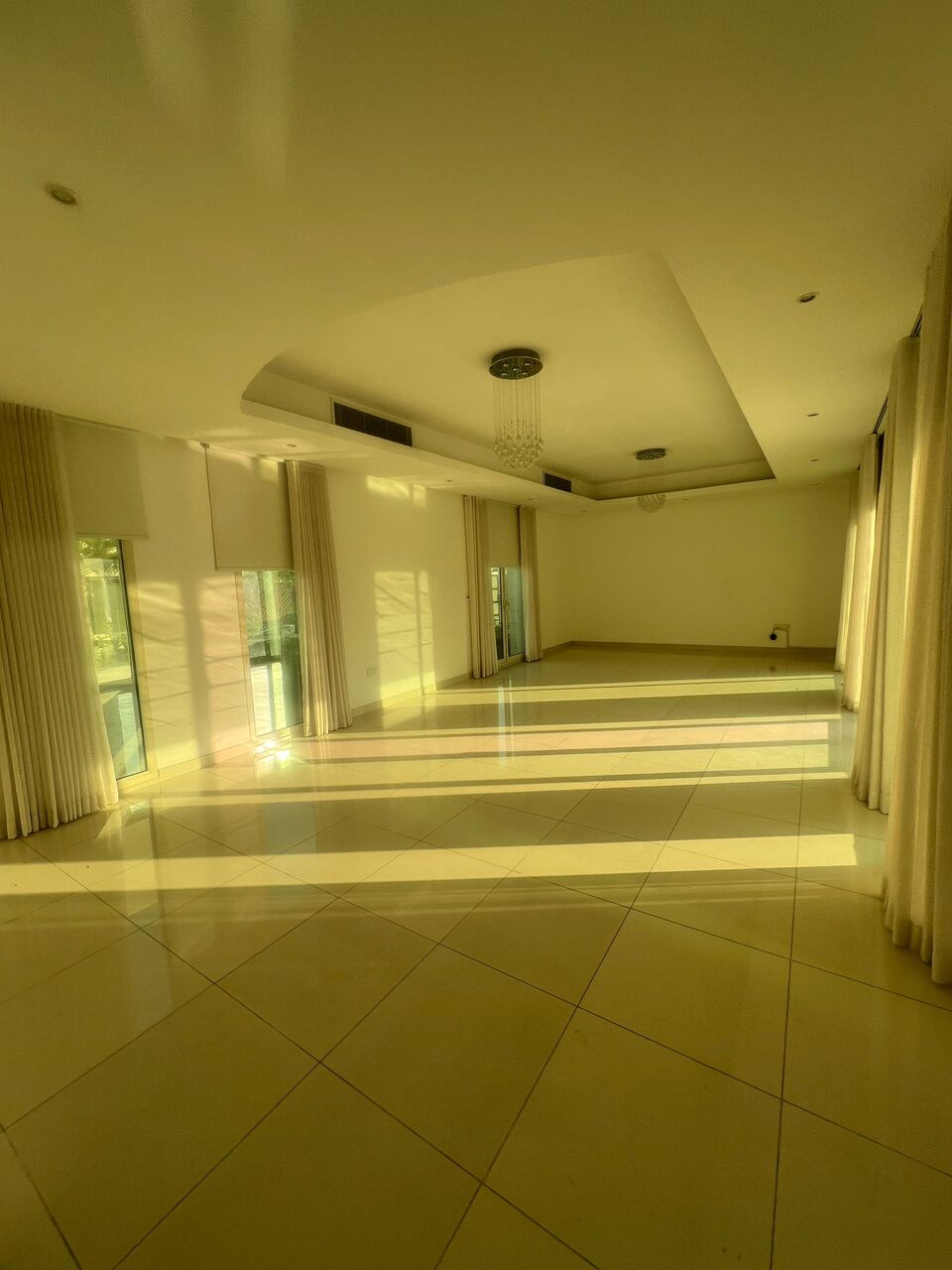 Janabiya, Villas, BHD 1100,  4BR COMPOUND VILLA WITH PRIVATE POOL FOR RENT IN JANABIYAH