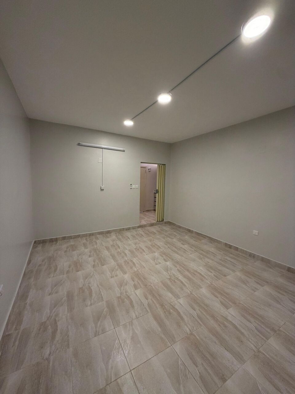 Al Malaz, Apartments, Flats, Houses & Villas, SAR 25000/year,  1 BR,  34 Sq. Meter,  Studio For Rent In Malaz