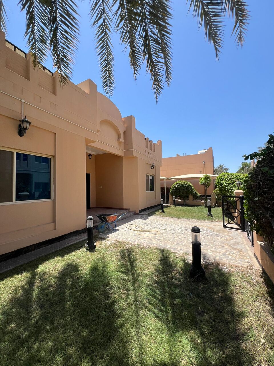 Barbar, Villas, BHD 1000,  4BR RESORT-STYLE MODERN VILLA FOR RENT IN BARBAR