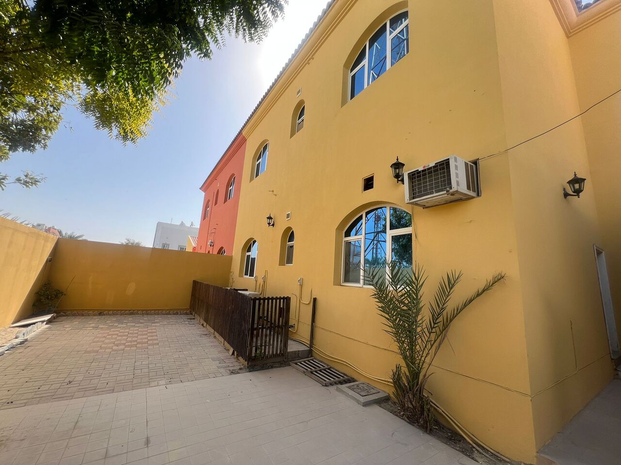 Jannusan, Villas, BHD 625,  4BR SEMI-FURNISHED COMPOUND VILLA FOR RENT IN JANUSSAN