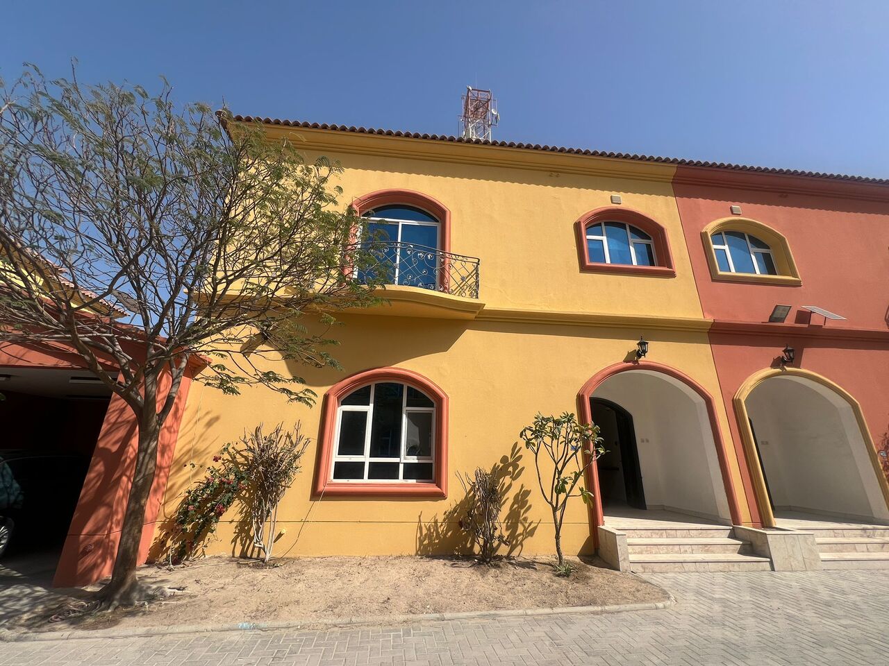 Jannusan, Villas, BHD 625,  4BR SEMI-FURNISHED COMPOUND VILLA FOR RENT IN JANUSSAN