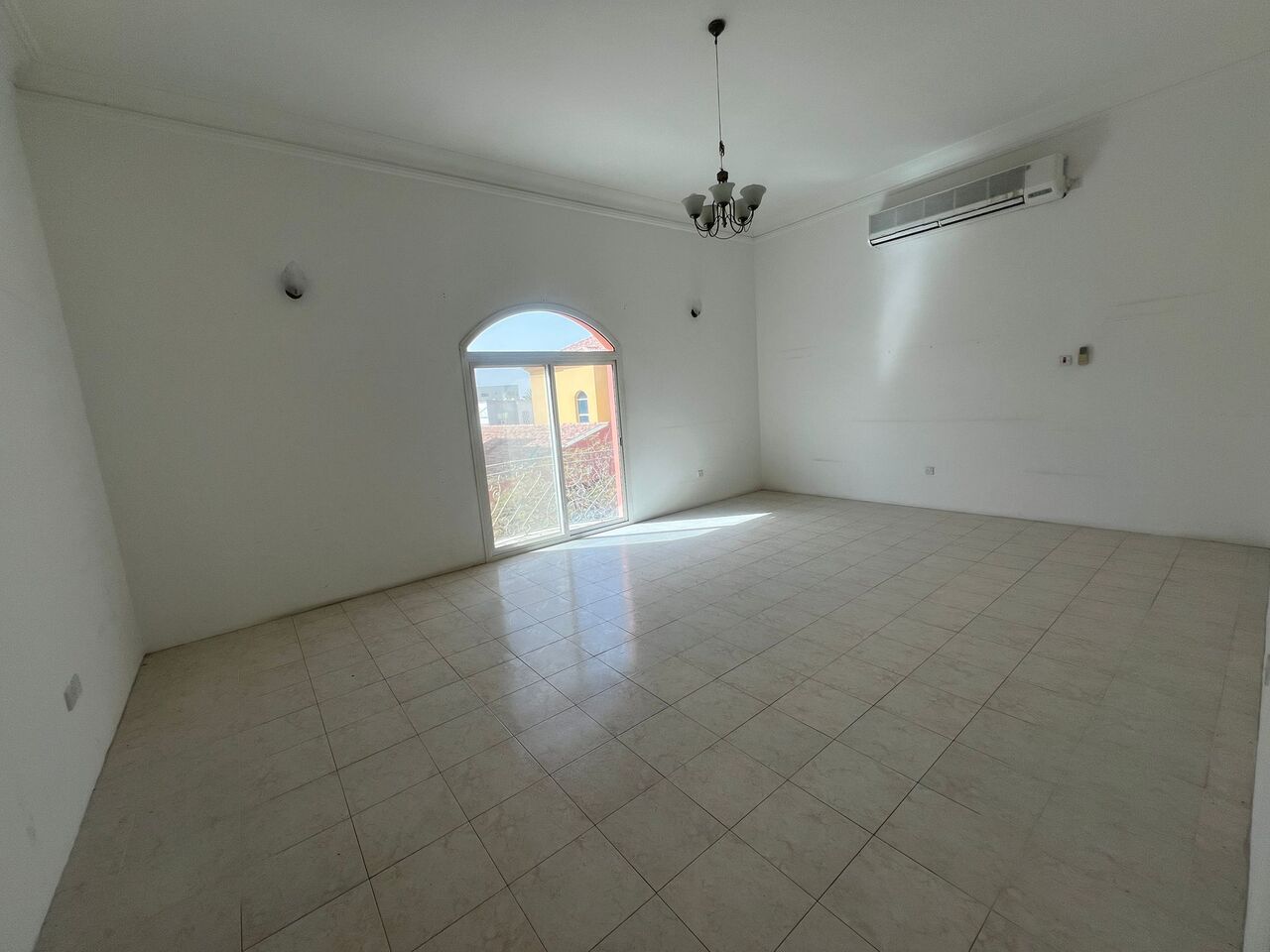 Jannusan, Villas, BHD 625,  4BR SEMI-FURNISHED COMPOUND VILLA FOR RENT IN JANUSSAN