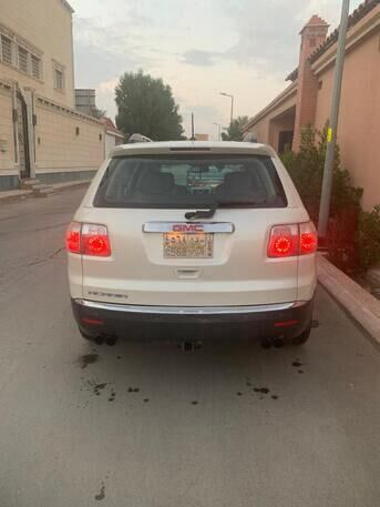 Al Malaz, Vehicles, Cars & Trucks , SAR 20000,  Gmc Acadia,  2011,  Automatic,  210000 KM,  Buy & Drive