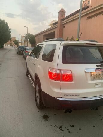 Al Malaz, Vehicles, Cars & Trucks , SAR 20000,  Gmc Acadia,  2011,  Automatic,  210000 KM,  Buy & Drive