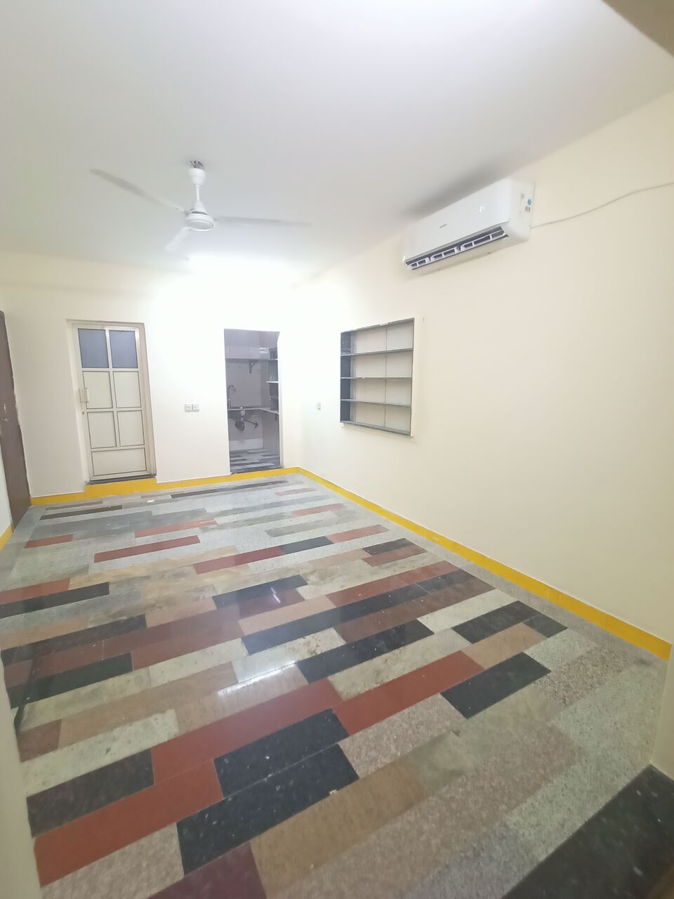 Ras Rumman, Apartments, Flats, Houses & Villas, BHD 130/month,  1 BR,  Big Studio Unlimited EWA