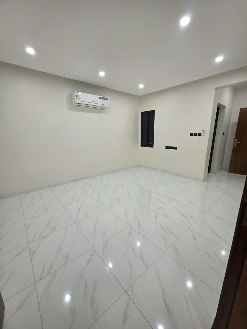 Khobar, Apartments, Flats, Houses & Villas, SAR 26000/year,  2 BR,  New Luxury 2 Bedrooms, A Hall, 2 Bathrooms, A Kitchen,with Air Conditioners And Elevator,p