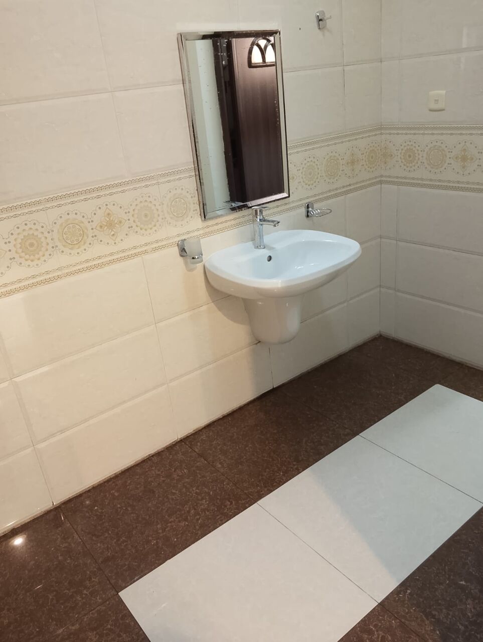 Khobar, Apartments, Flats, Houses & Villas, SAR 22600/year,  3 BR,  3bedrooms,  2 Bathrooms, A Kitchen, Elevator, Available  Parking Available Frand On Tha Bi