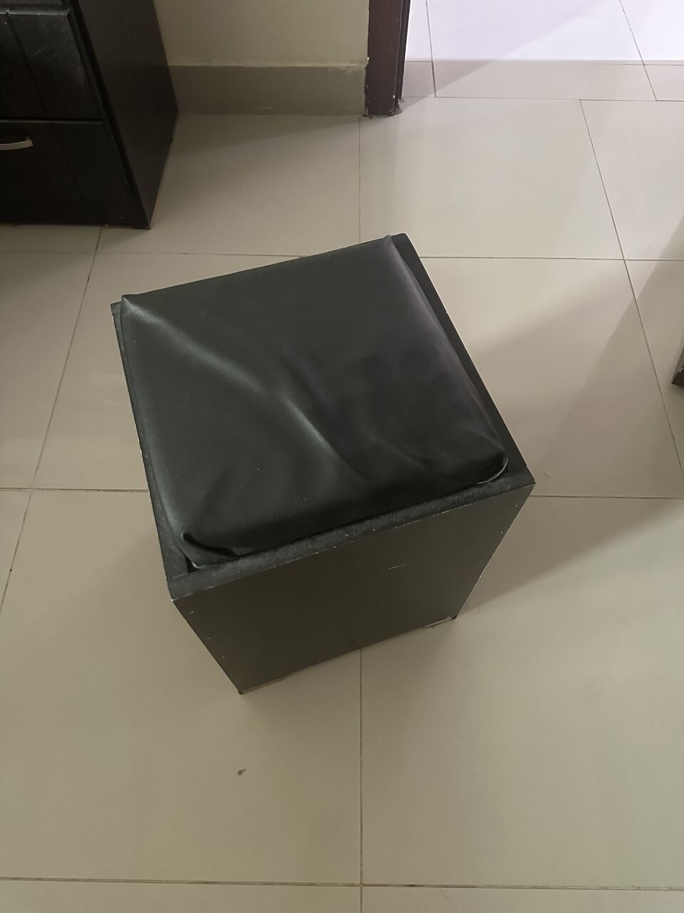 Al Malaz, Furniture, SAR 750,  KINGSIZE BEDSET + FREE LARGE COMFORT + MATTRESS-FREE