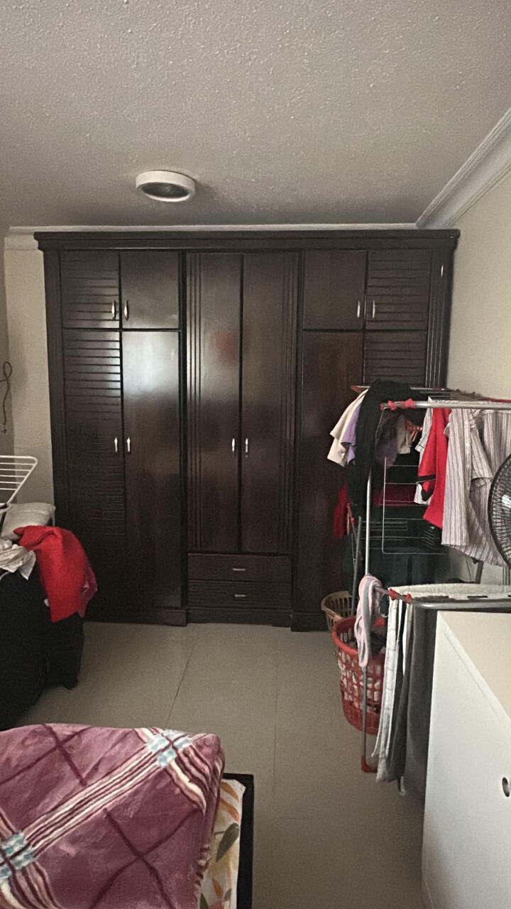 Al Malaz, Furniture, SAR 750,  KINGSIZE BEDSET + FREE LARGE COMFORT + MATTRESS-FREE