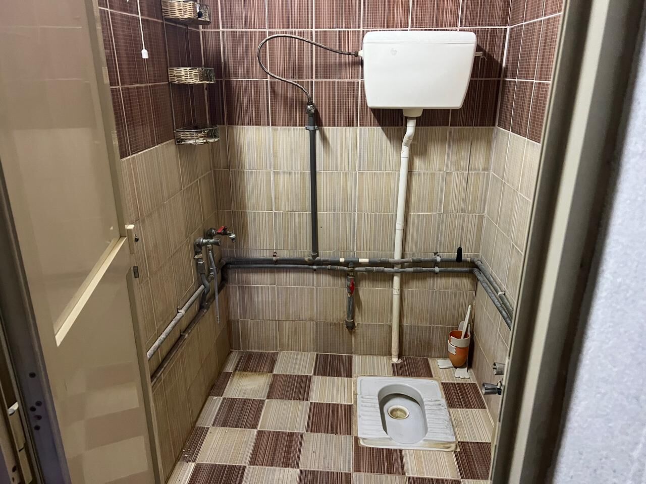 Abqaiq, Housing Exchanges, Furnished Family Room Available Ealectricity &water Bill Include 1550