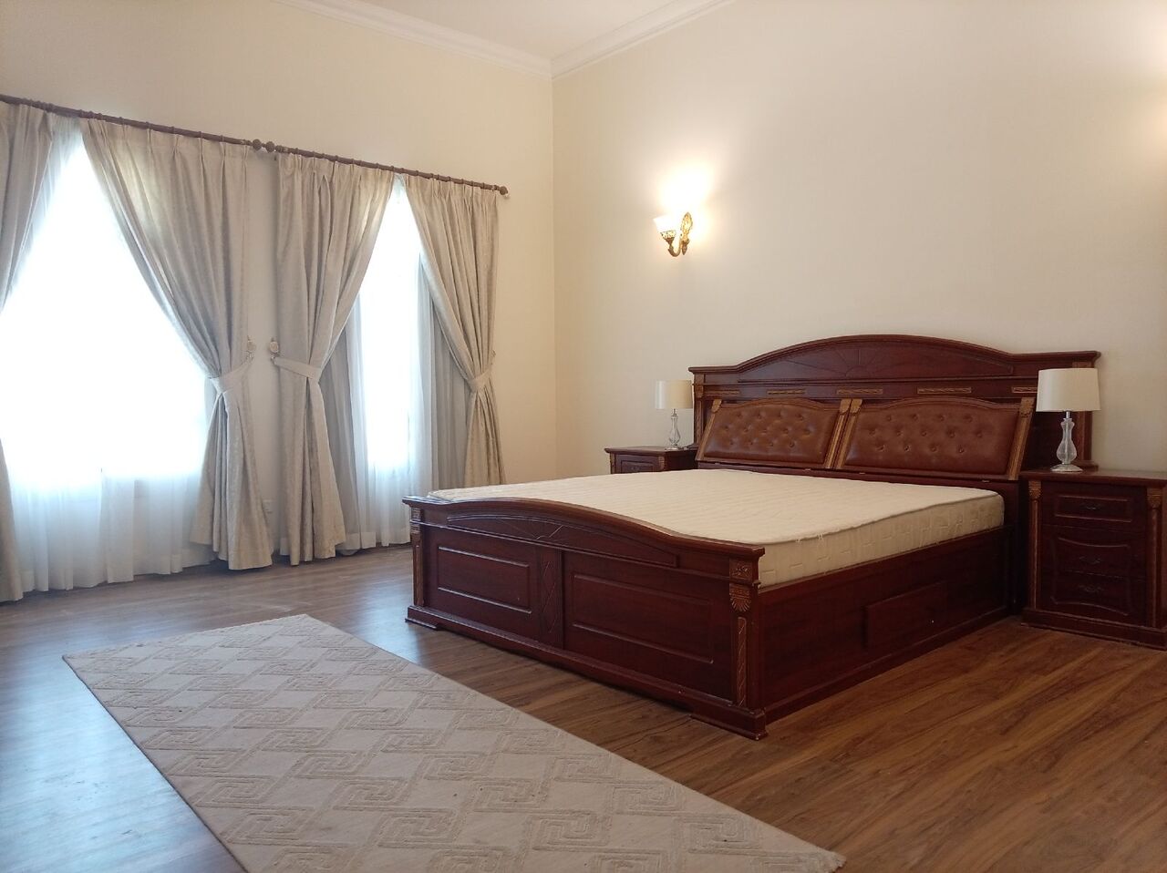 Juffair, Villas, BHD 1500,  Fully Furnished Villa 5 Bedroom 6 Bathroom Very Big Hall Nice Kitchen With Ewa For Rent