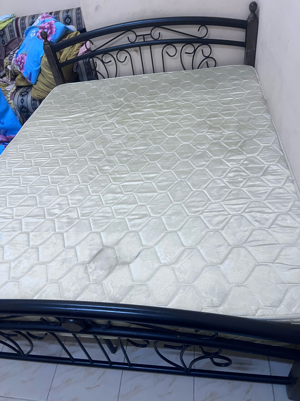Salmaniya, Household Items, BHD 15,  Cot And Matress Together 15 Bd Urgent Sale