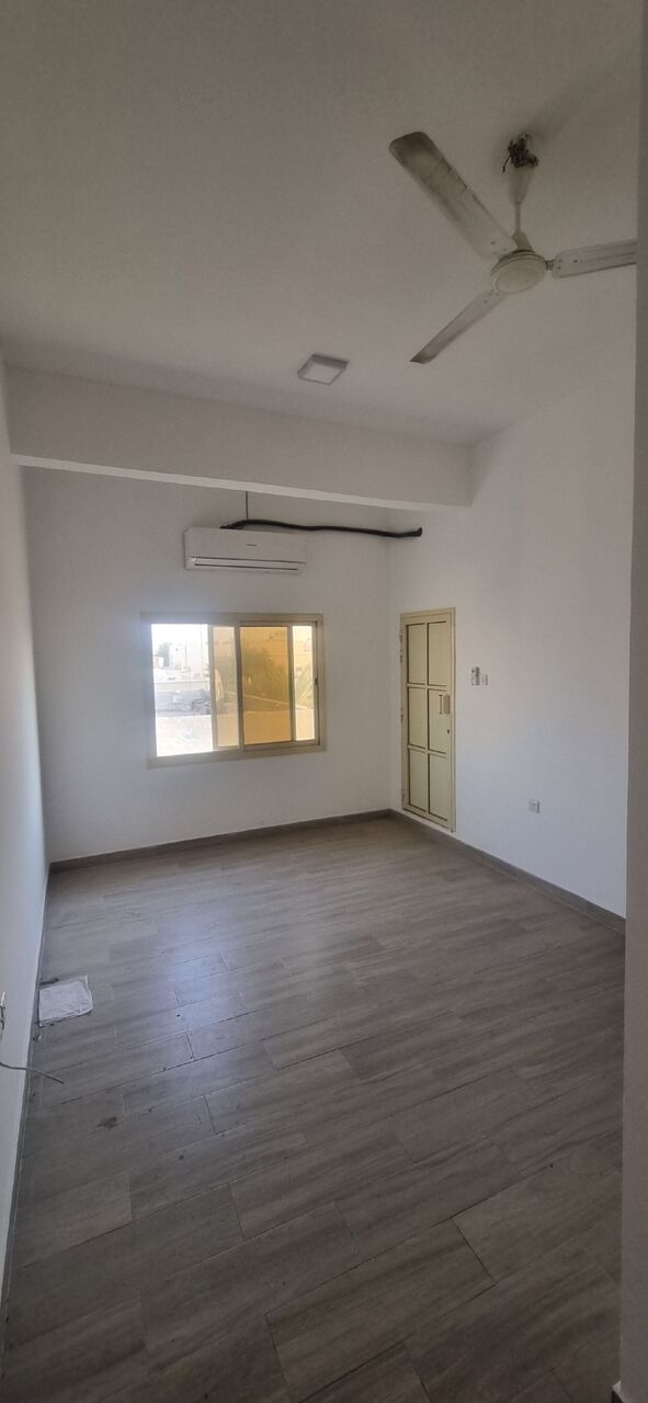Salmaniya, Apartments, Flats, Houses & Villas, BHD 150/month,  1 BR,  Studio Flat For Rent @ Salmaniya