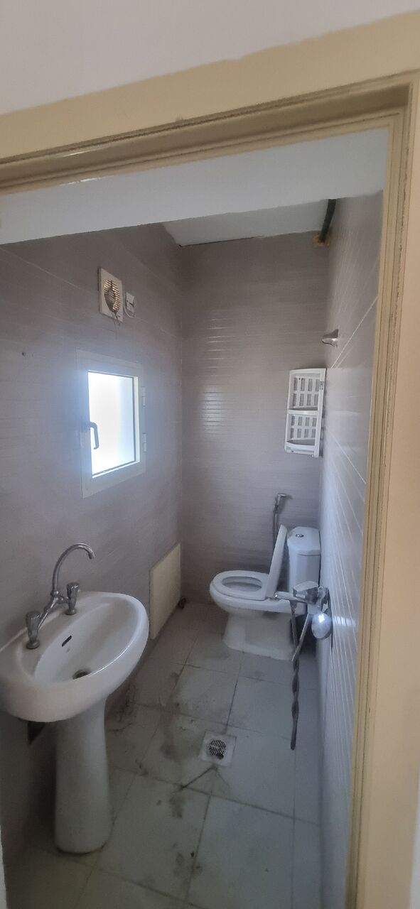 Salmaniya, Apartments, Flats, Houses & Villas, BHD 150/month,  1 BR,  Studio Flat For Rent @ Salmaniya