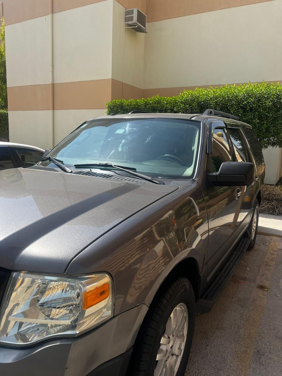 Khobar, Vehicles, Cars & Trucks , SAR 38500,  Ford Expedition,  2014,  Automatic,  243 KM,  Well-maintained  , Ideal For Family Use And Long-distance Travel. Spaci