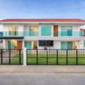 THB 49998,  100 Sq. Feet,  เมเจอร์ ซีนีเพล็กซ์ รัชโยธิน 2.5 กม. 3-4คั